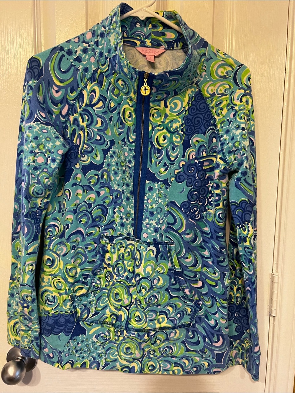 Lilly Pulitzer "Skipper" Popover in "Lilly's Lagoon" marine pattern, Size S